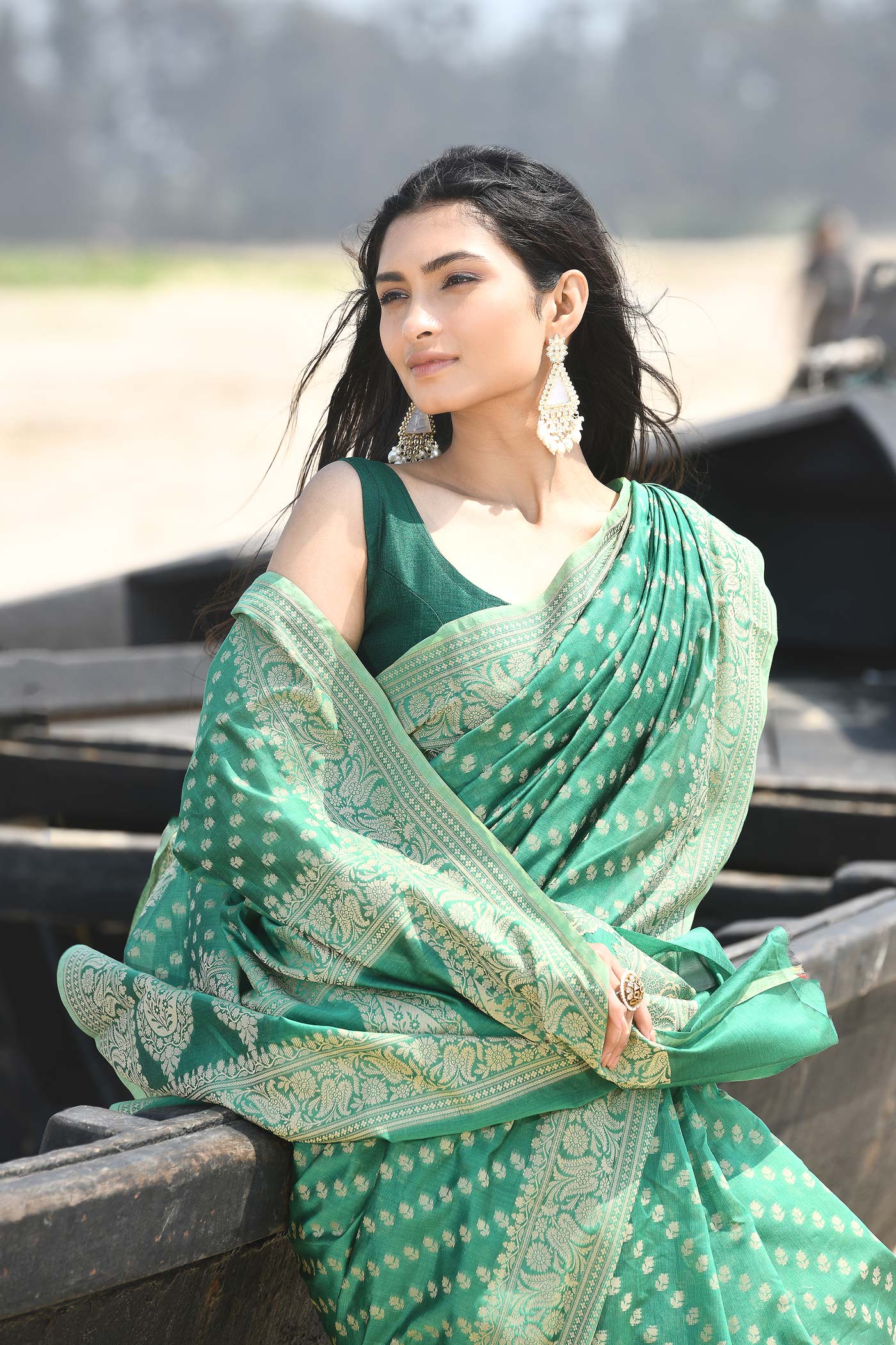 'Sitara' Green Pure Resham Cotton Banarasi Handloom Saree 'Sitara' Green Pure Resham Cotton Banarasi Handloom Saree