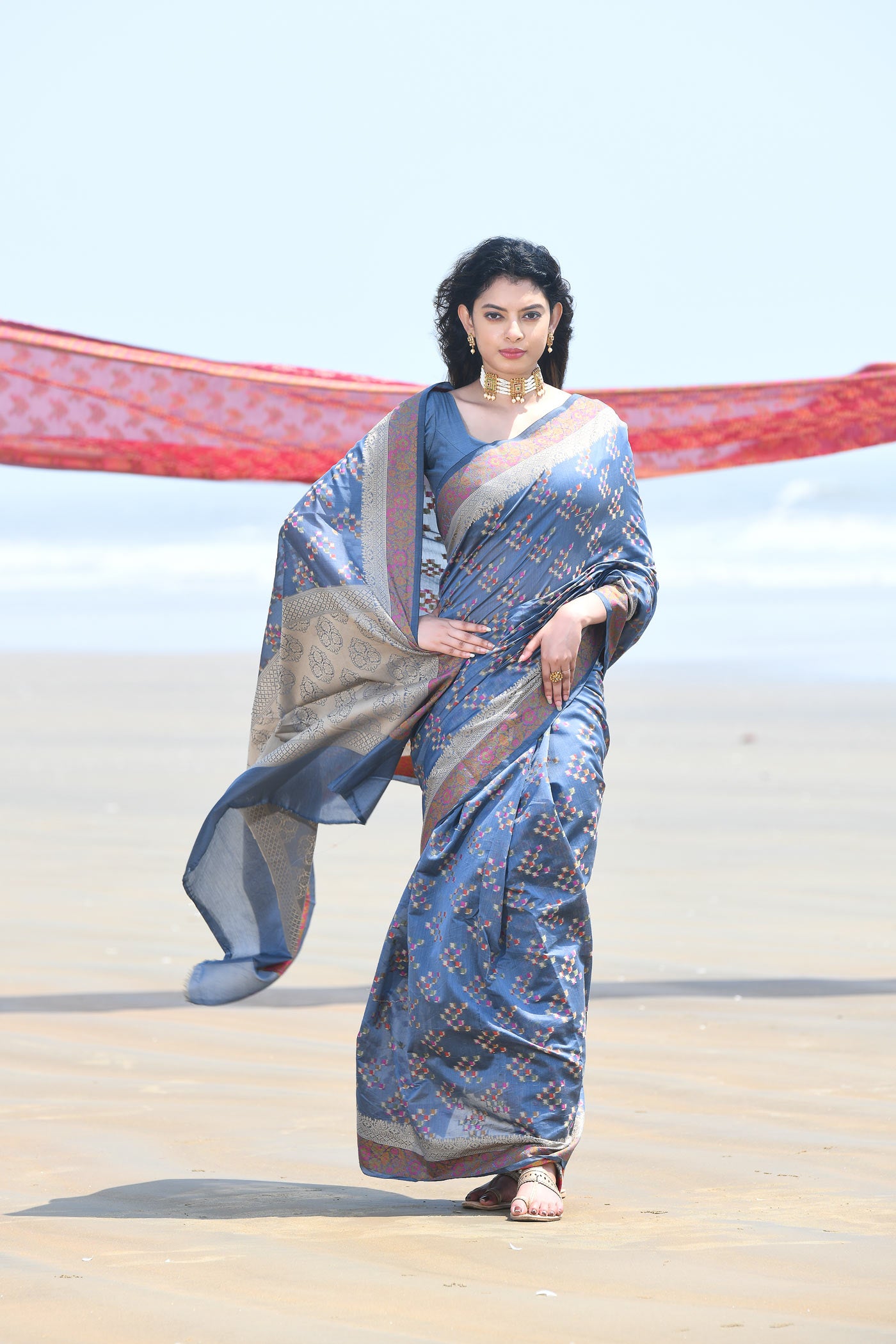 'Afreen' Grey Pure Resham Cotton Alfi Booti Tilfi Border Banarasi Handloom Saree 'Afreen' Grey Pure Resham Cotton Alfi Booti Tilfi Border Banarasi Handloom Saree