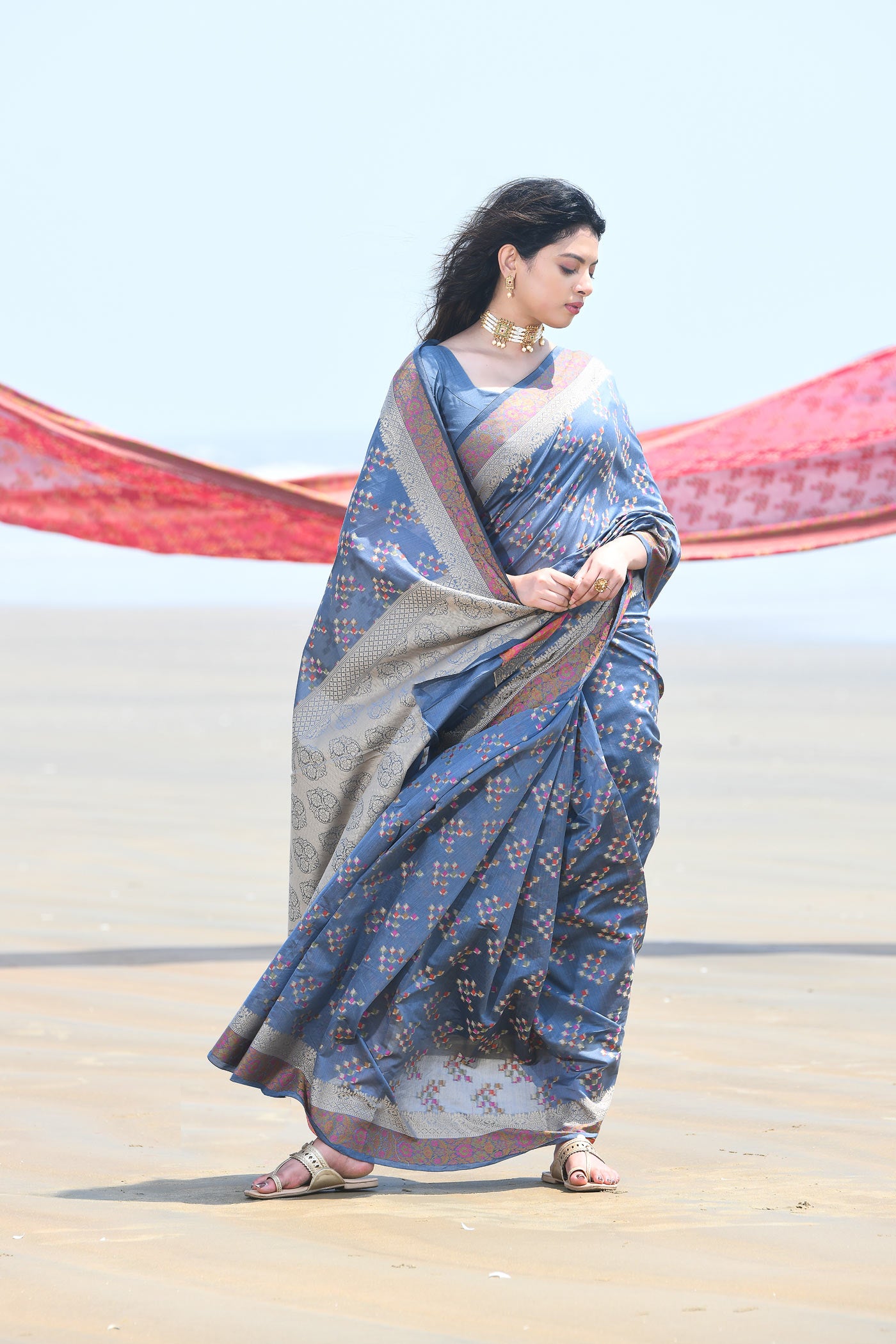 'Afreen' Grey Pure Resham Cotton Alfi Booti Tilfi Border Banarasi Handloom Saree 'Afreen' Grey Pure Resham Cotton Alfi Booti Tilfi Border Banarasi Handloom Saree
