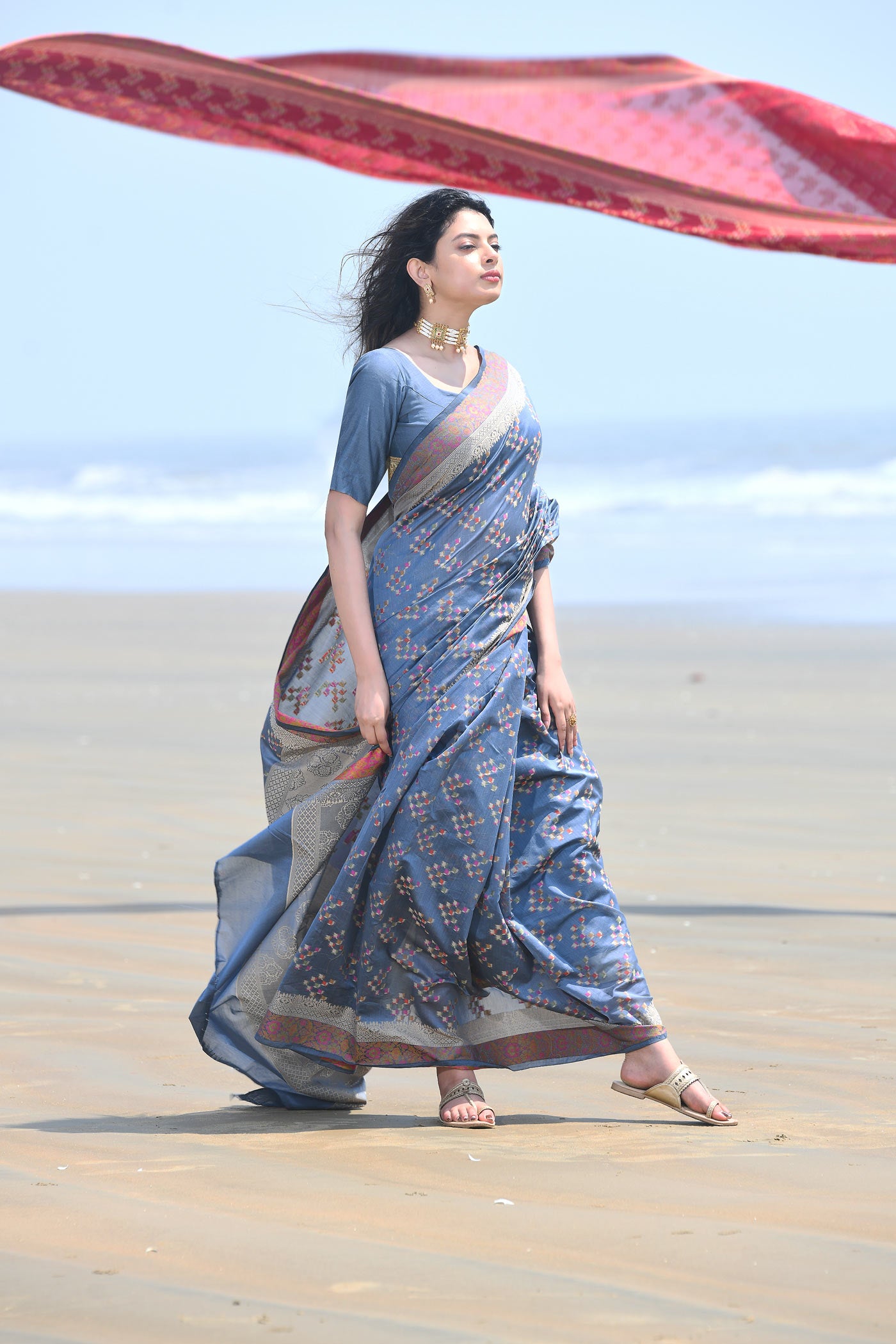 'Afreen' Grey Pure Resham Cotton Alfi Booti Tilfi Border Banarasi Handloom Saree 'Afreen' Grey Pure Resham Cotton Alfi Booti Tilfi Border Banarasi Handloom Saree