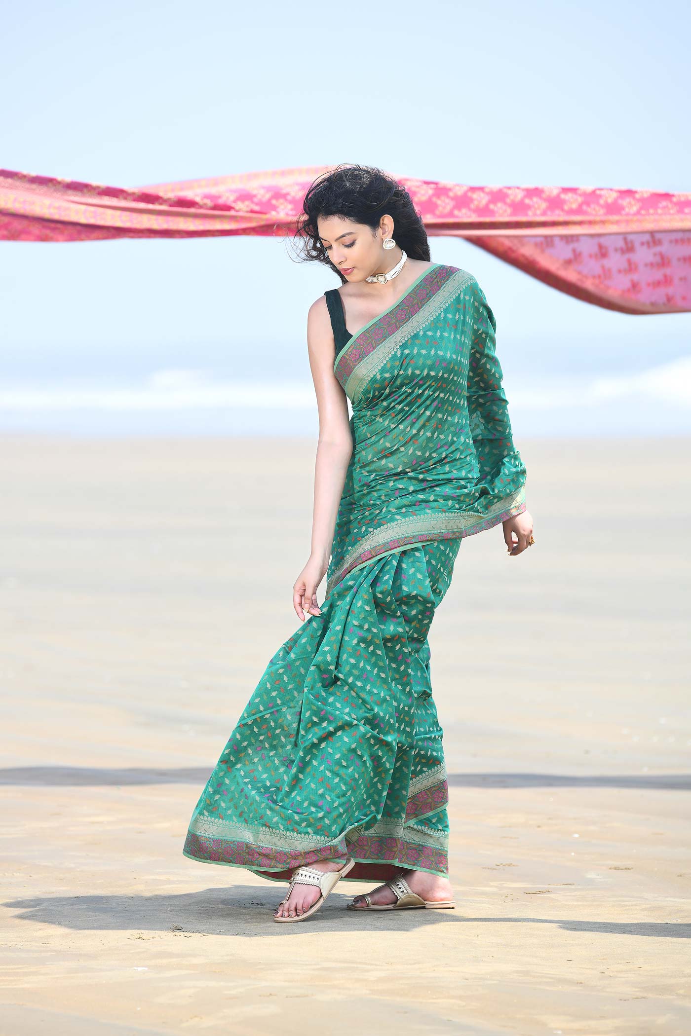 'Meher' Green Pure Resham Cotton Alfi Booti Tillfi Border Banarasi Handloom Saree 'Meher' Green Pure Resham Cotton Alfi Booti Tillfi Border Banarasi Handloom Saree
