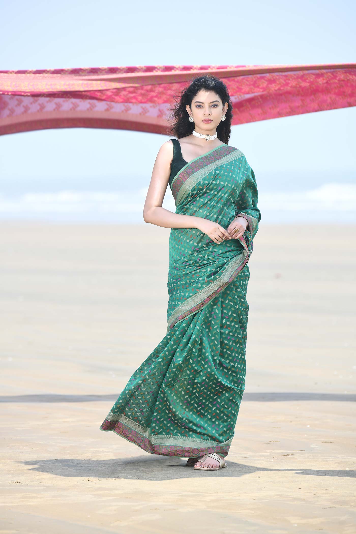 'Meher' Green Pure Resham Cotton Alfi Booti Tillfi Border Banarasi Handloom Saree 'Meher' Green Pure Resham Cotton Alfi Booti Tillfi Border Banarasi Handloom Saree