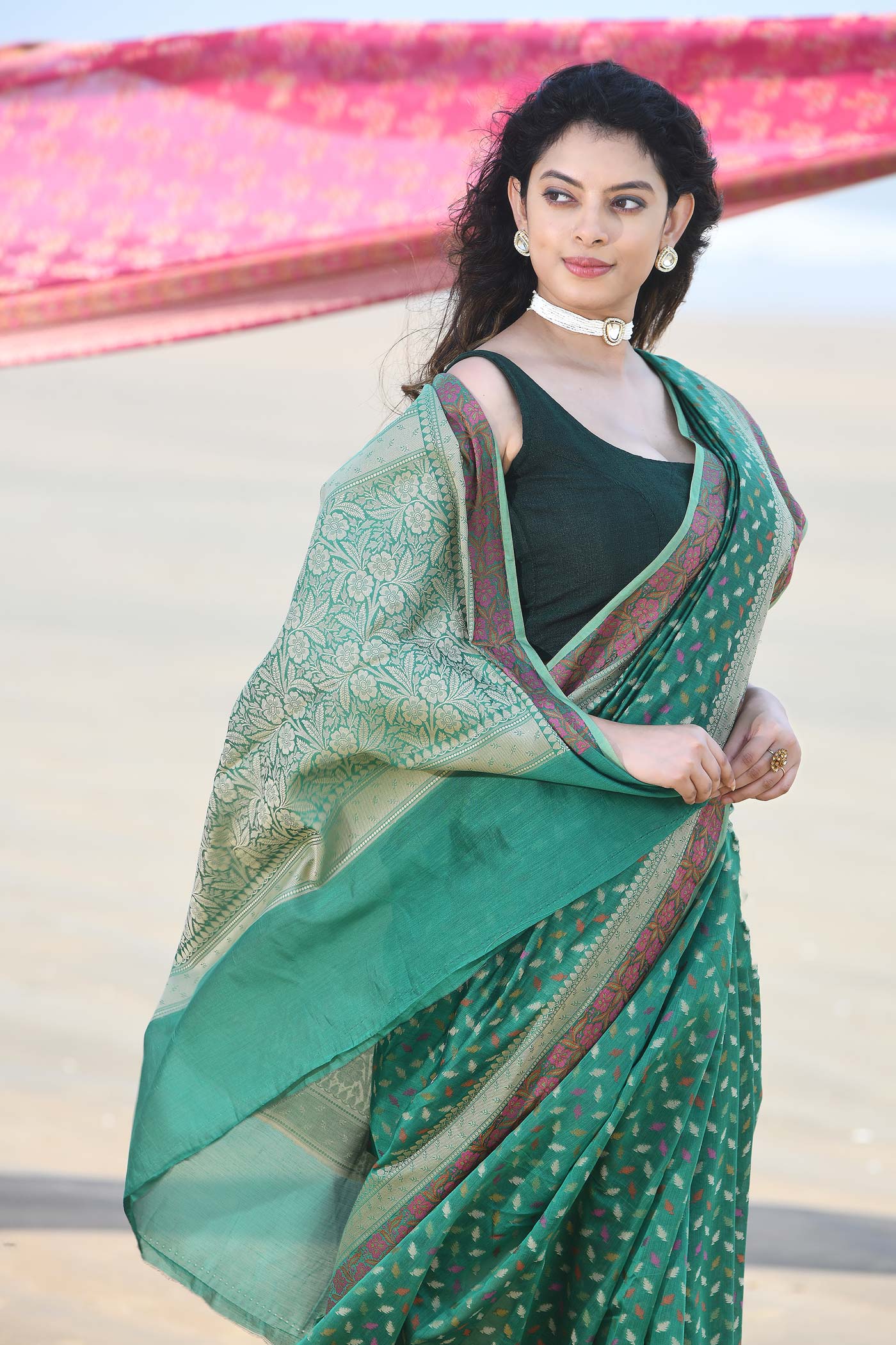 'Meher' Green Pure Resham Cotton Alfi Booti Tillfi Border Banarasi Handloom Saree 'Meher' Green Pure Resham Cotton Alfi Booti Tillfi Border Banarasi Handloom Saree