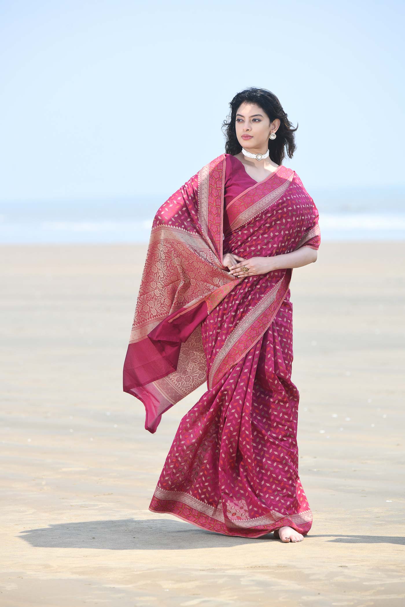 'Meher' Deep Pink Pure Resham Cotton Alfi Booti Tillfi Border Banarasi Handloom Saree 'Meher' Deep Pink Pure Resham Cotton Alfi Booti Tillfi Border Banarasi Handloom Saree