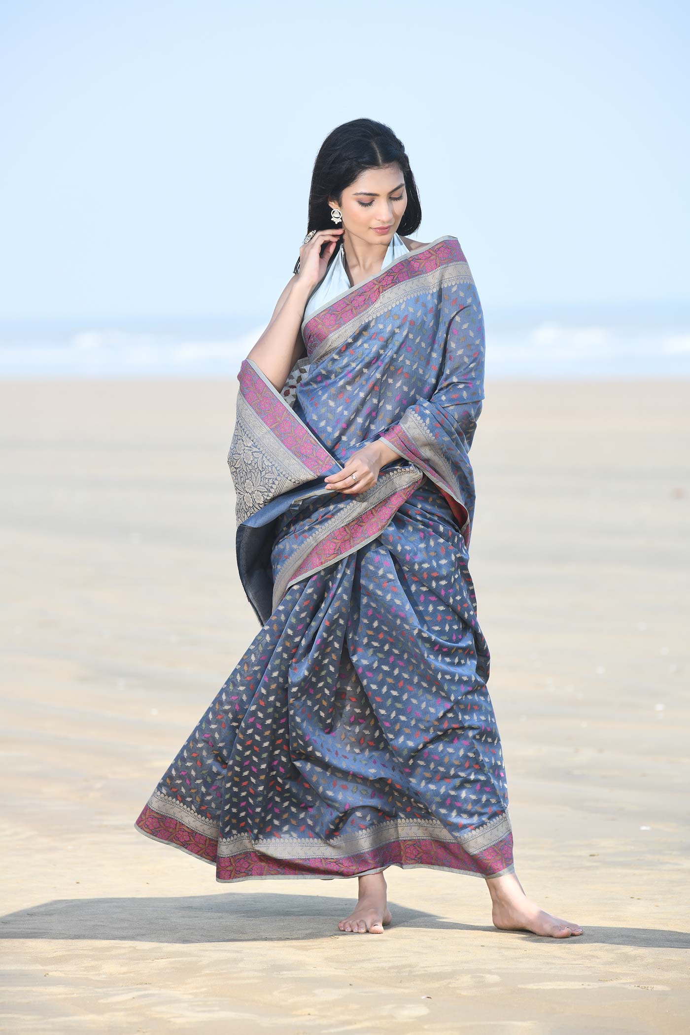'Meher' Grey Pure Resham Cotton Alfi Booti Tillfi Border Banarasi Handloom Saree 'Meher' Grey Pure Resham Cotton Alfi Booti Tillfi Border Banarasi Handloom Saree