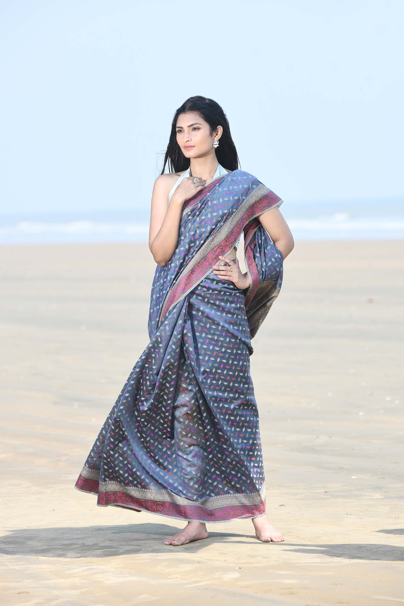 'Meher' Grey Pure Resham Cotton Alfi Booti Tillfi Border Banarasi Handloom Saree 'Meher' Grey Pure Resham Cotton Alfi Booti Tillfi Border Banarasi Handloom Saree