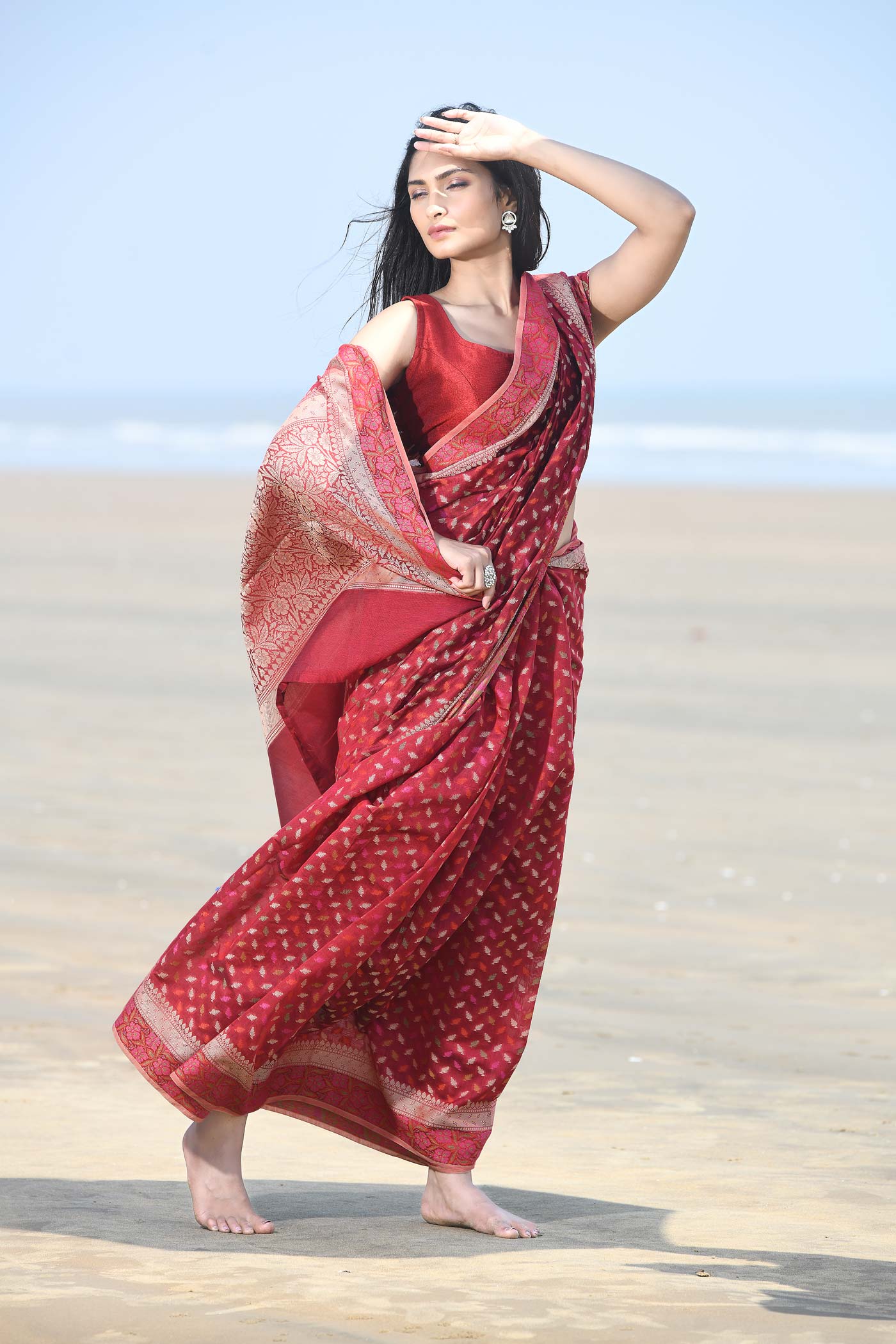 'Meher' Garnet Pure Resham Cotton Alfi Booti Tillfi Border Banarasi Handloom Saree 'Meher' Garnet Pure Resham Cotton Alfi Booti Tillfi Border Banarasi Handloom Saree