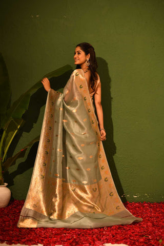Light Grey Pure Kora Organza Banarasi Handloom Silk Saree With Kadhua Boota And Border In Gold Zari And Meenakari Work