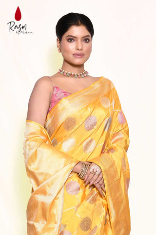 Yellow Pure Katan Silk Banarasi Handloom Saree With Kadhua Boota