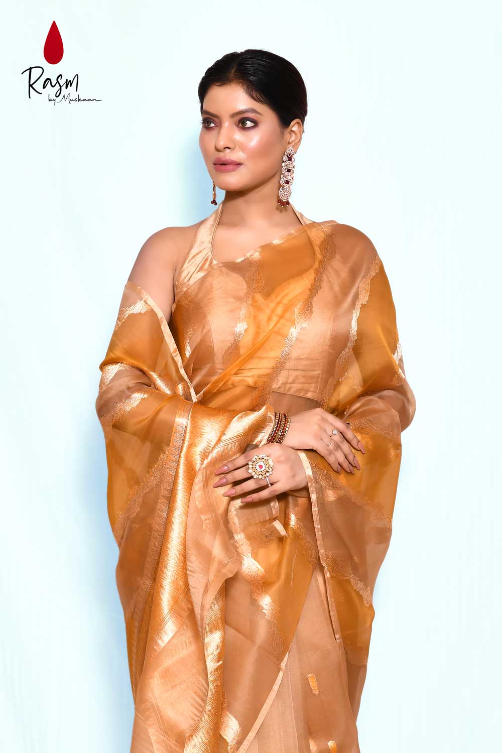 Rangkat Pure Kora Organza Banarasi Handloom Silk Saree With Modern Contemporary Body