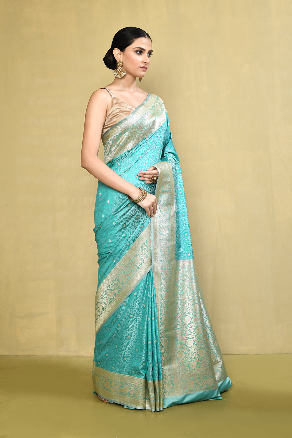 Serene Blue Reshmi Tanchoi Saree, Handcrafted Border