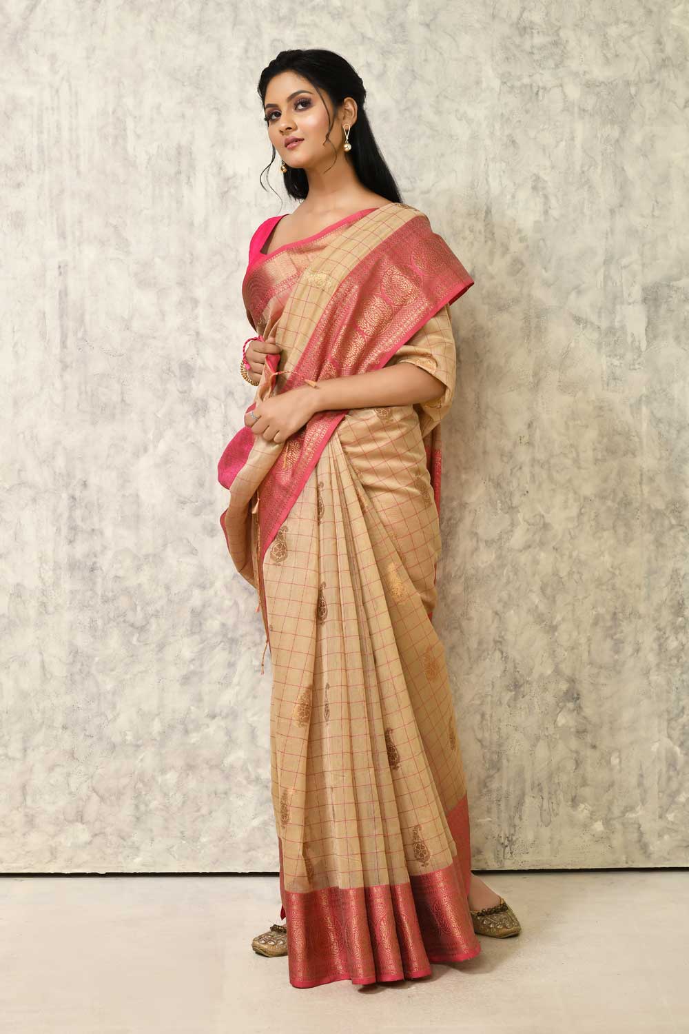 Tussar Pure Cotton Silk Banarasi Handloom Saree With Handwoven Gold Zari Boota And Contrast Pink Border