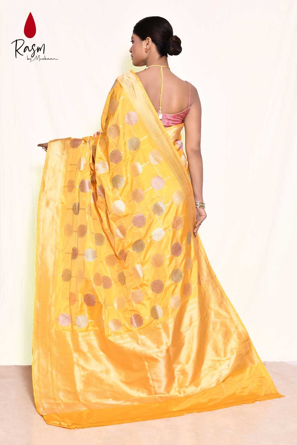 Yellow Pure Katan Silk Banarasi Handloom Saree With Kadhua Boota