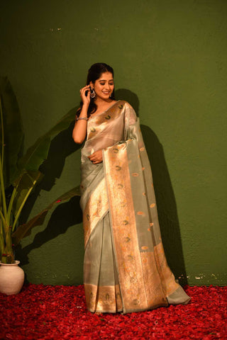 Light Grey Pure Kora Organza Banarasi Handloom Silk Saree With Kadhua Boota And Border In Gold Zari And Meenakari Work