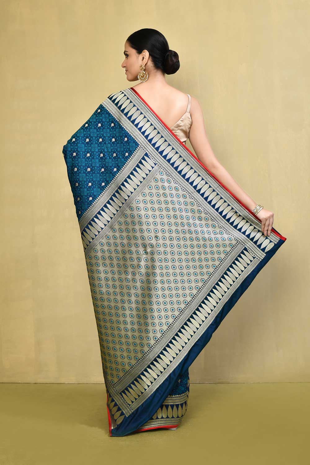 Blue Handloom Saree With Handwoven Border