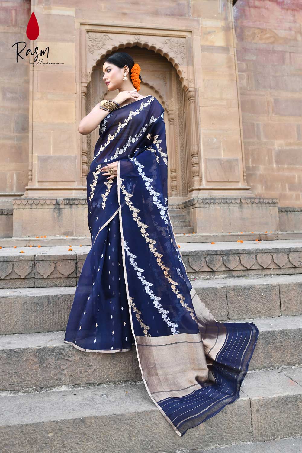 Navy Blue Pure Banarasi Handloom Silk Saree With Blouse