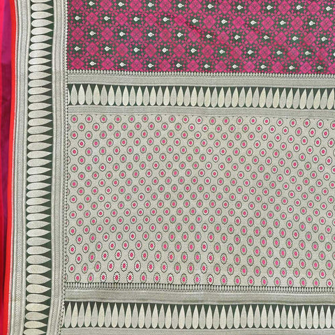 Green and Pink Handloom Reshmi Tanchoi Banarasi Saree With Handowoven  Border