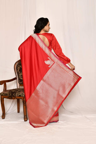 Red Colour Semi Katan Mushru Satin Banarasi Handloom Silk Saree