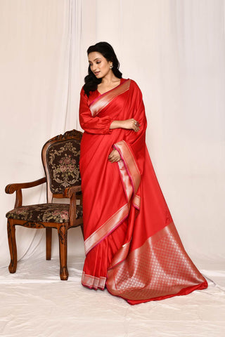 Red Colour Semi Katan Mushru Satin Banarasi Handloom Silk Saree