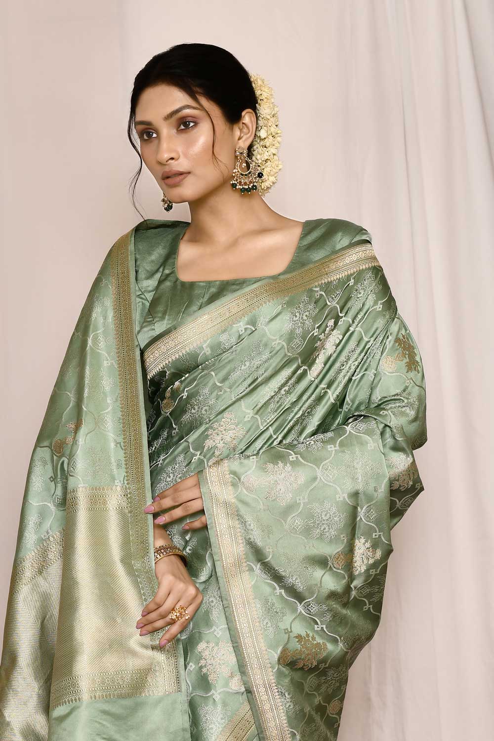 Sage Green Pure Katan Mushru Silk Banarasi Tanchoi Handloom Silk Saree