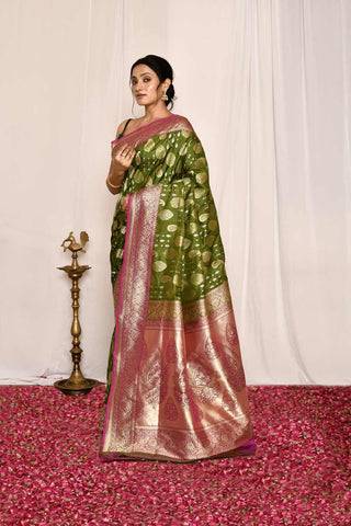 Green - Magenta Pure Katan Silk Banarasi Handloom Silk Saree