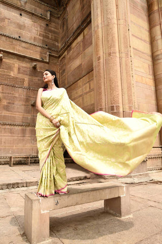 Pastel Green Pure Katan Silk Banarasi Handloom Silk Saree