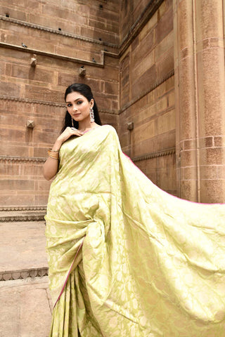 Pastel Green Pure Katan Silk Banarasi Handloom Silk Saree