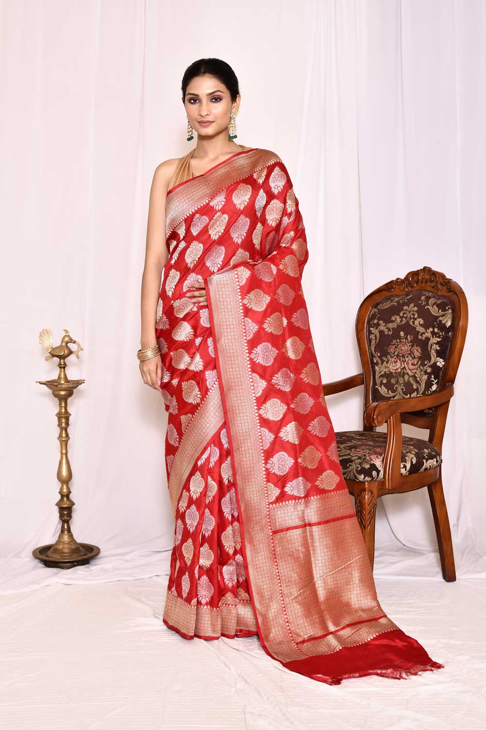 Classic Red  Pure Katan Silk Banarasi Handloom Silk Saree