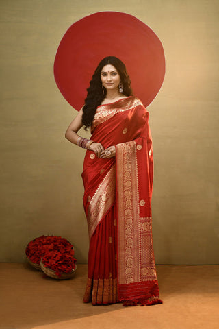 'Chand Boota' Red Pure Katan Silk Kadhua Banarasi Handloom Saree