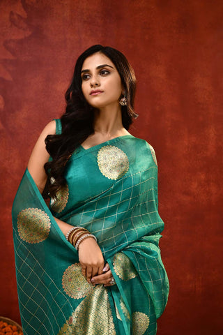 'Kamakshi' A shade Of Teal Green Pure Kora Organza Kadhua Banarasi Handloom Saree