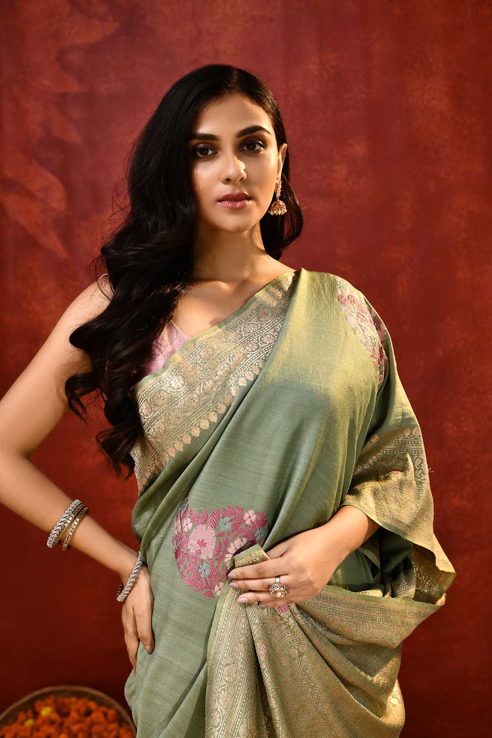 'Paisley Dreams' Dusty Green Pure Tussar Kadhua Meenakari Banarasi Handloom Saree