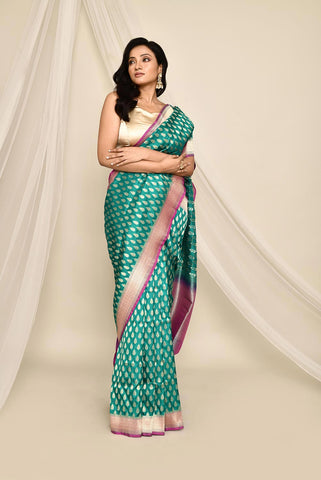 Handloom Persian Green Pure Katan Silk Banarasi Handloom Saree with Contrast Border