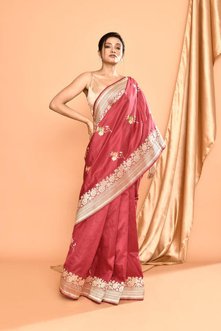 'Gul' Red Onion Punch - Pure Katan Silk Banarasi Handloom Saree with Meenakri kadhua Boota