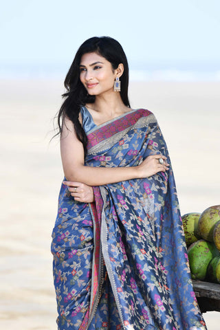 'Gulnaar' Grey Pure Resham Cotton Alfi Jaal Tilfi Border Banarasi Handloom Saree