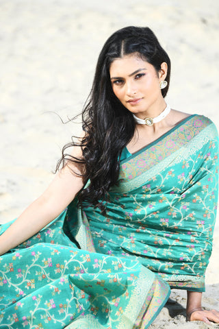 'Nazaakat'  Green Pure Resham Cotton Alfi Jaal Tilfi Border Pure Banarasi Handloom Saree