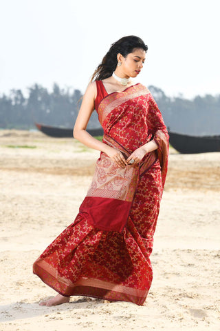 'Nazaakat' Garnet Pure Resham Cotton Alfi Jaal Tilfi Border Pure Banarasi Handloom Saree
