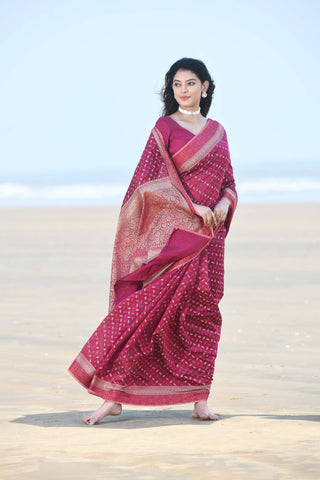 'Meher' Deep Pink Pure Resham Cotton Alfi Booti Tillfi Border Banarasi Handloom Saree